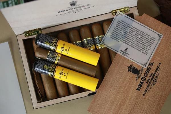Cigar Vinaboss's 55